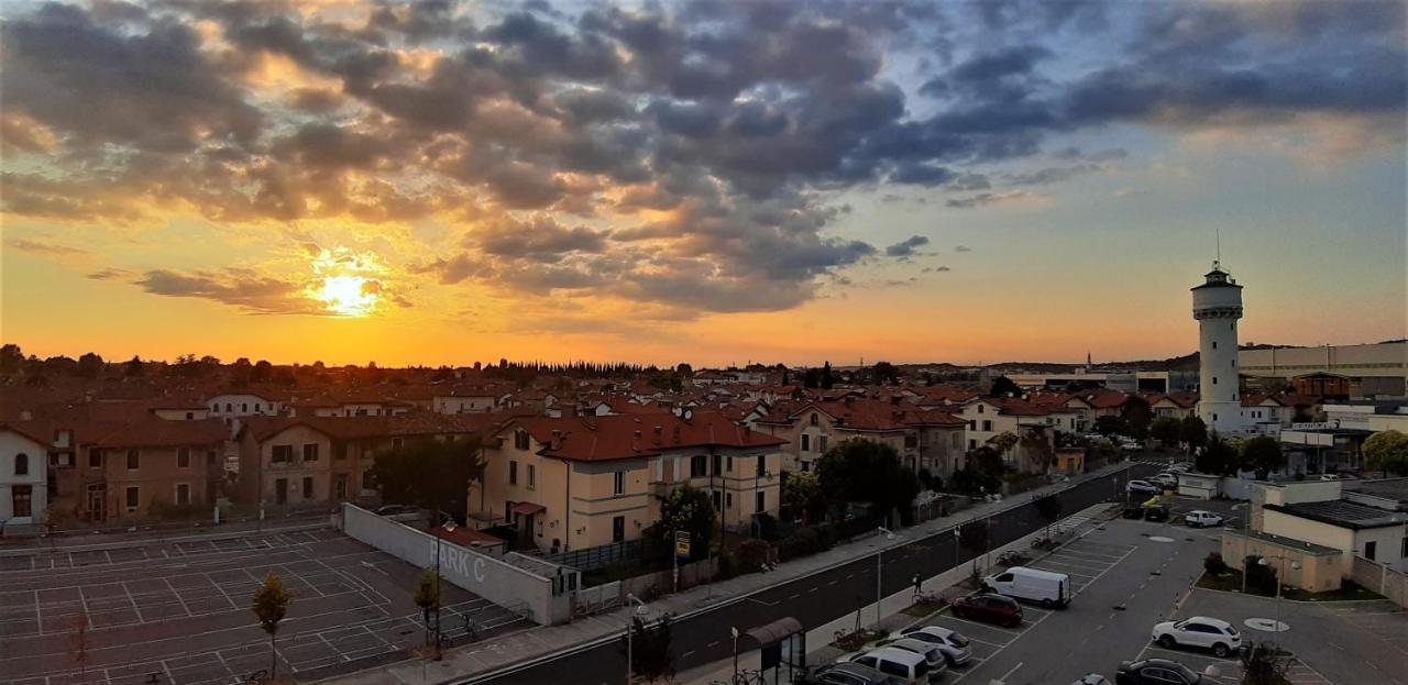 Nuovo Albergo Operai مونفالكوني المظهر الخارجي الصورة